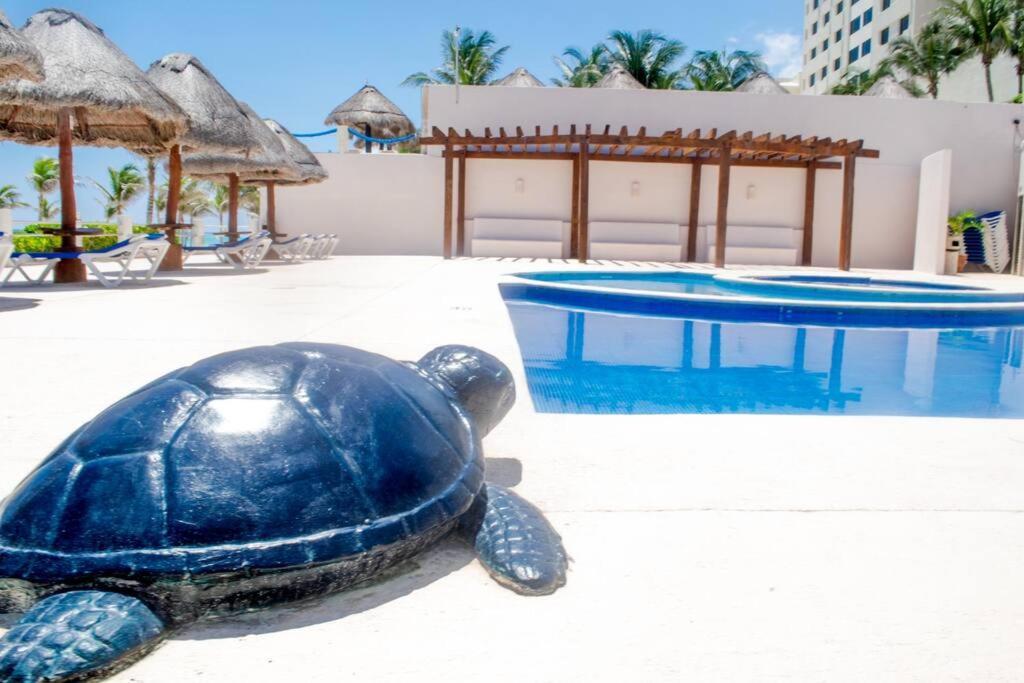 Cancun Marlin 32 Eksteriør billede