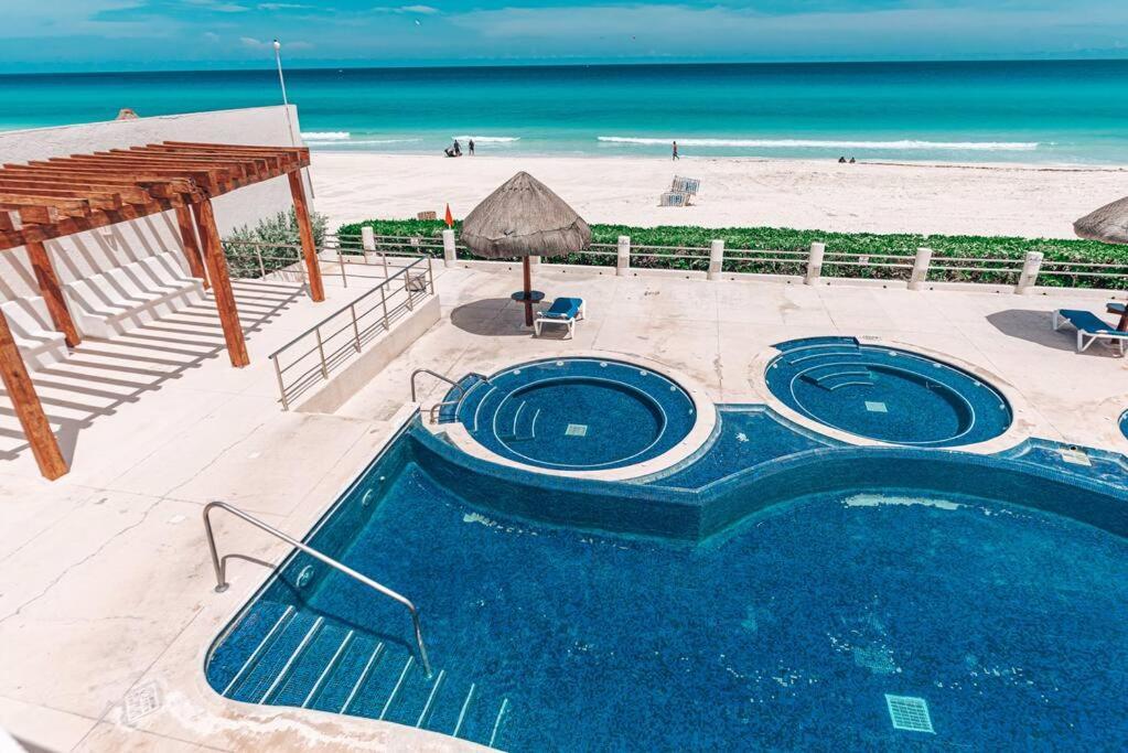 Cancun Marlin 32 Eksteriør billede