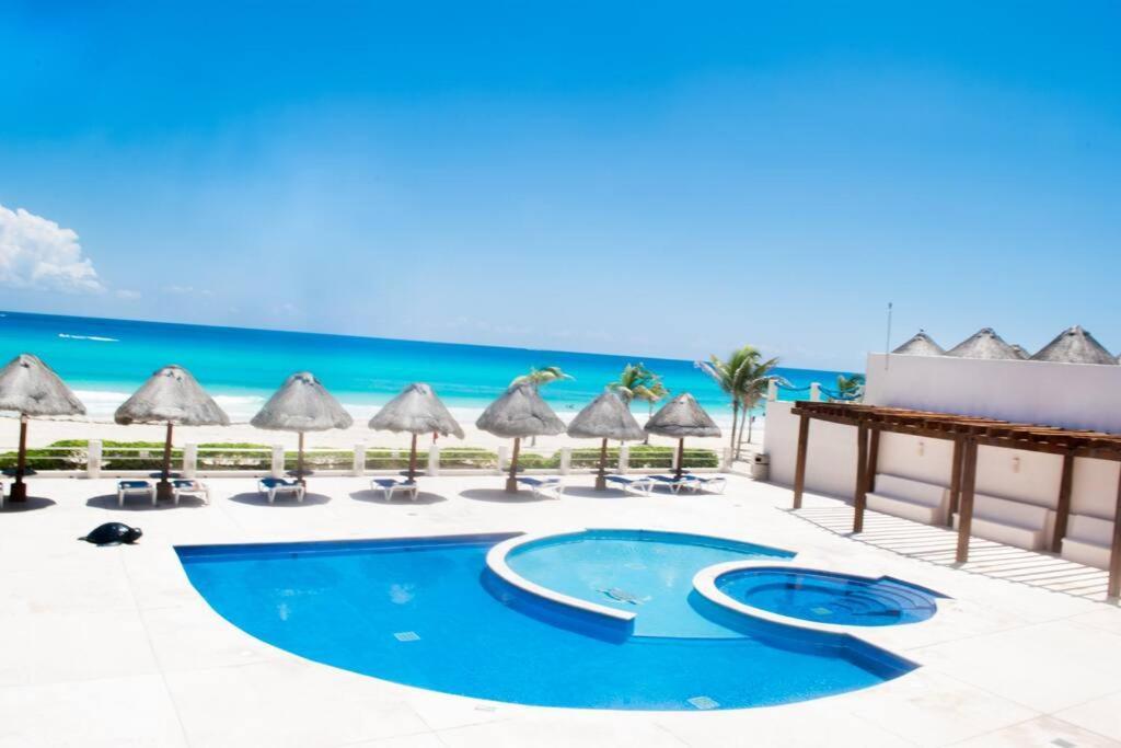 Cancun Marlin 32 Eksteriør billede